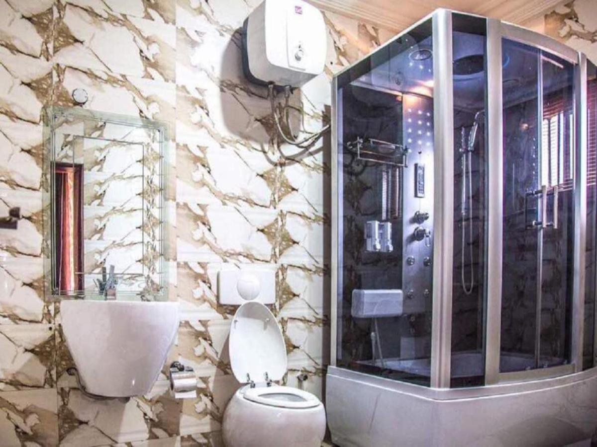 E-Suite Hotel Абуджа Екстериор снимка